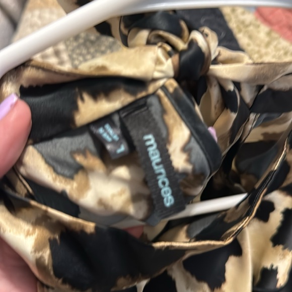 Silky Sleeveless Ruffled Cheetah Top - Picture 6 of 6